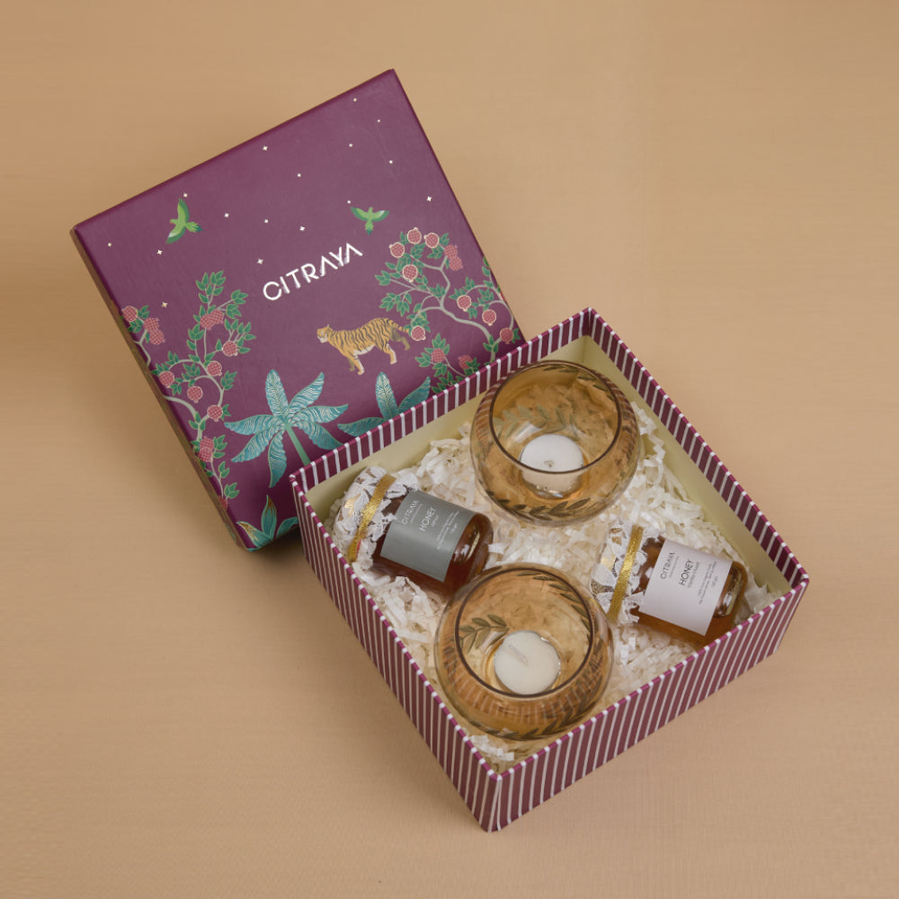 Gift Hamper under 1500