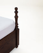 The Heritage Floral Bed