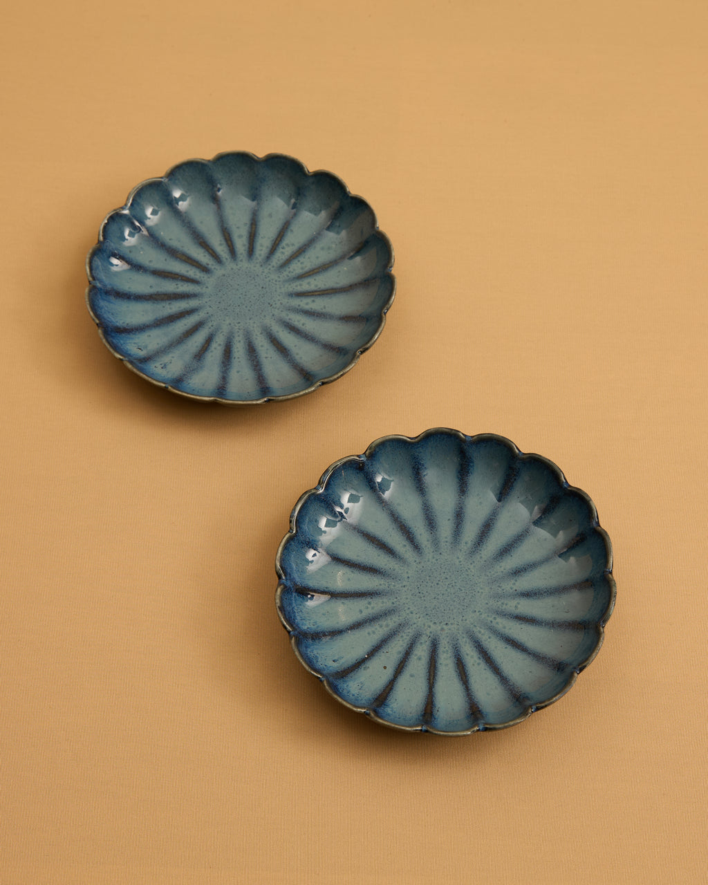 Daisy Snack Plates