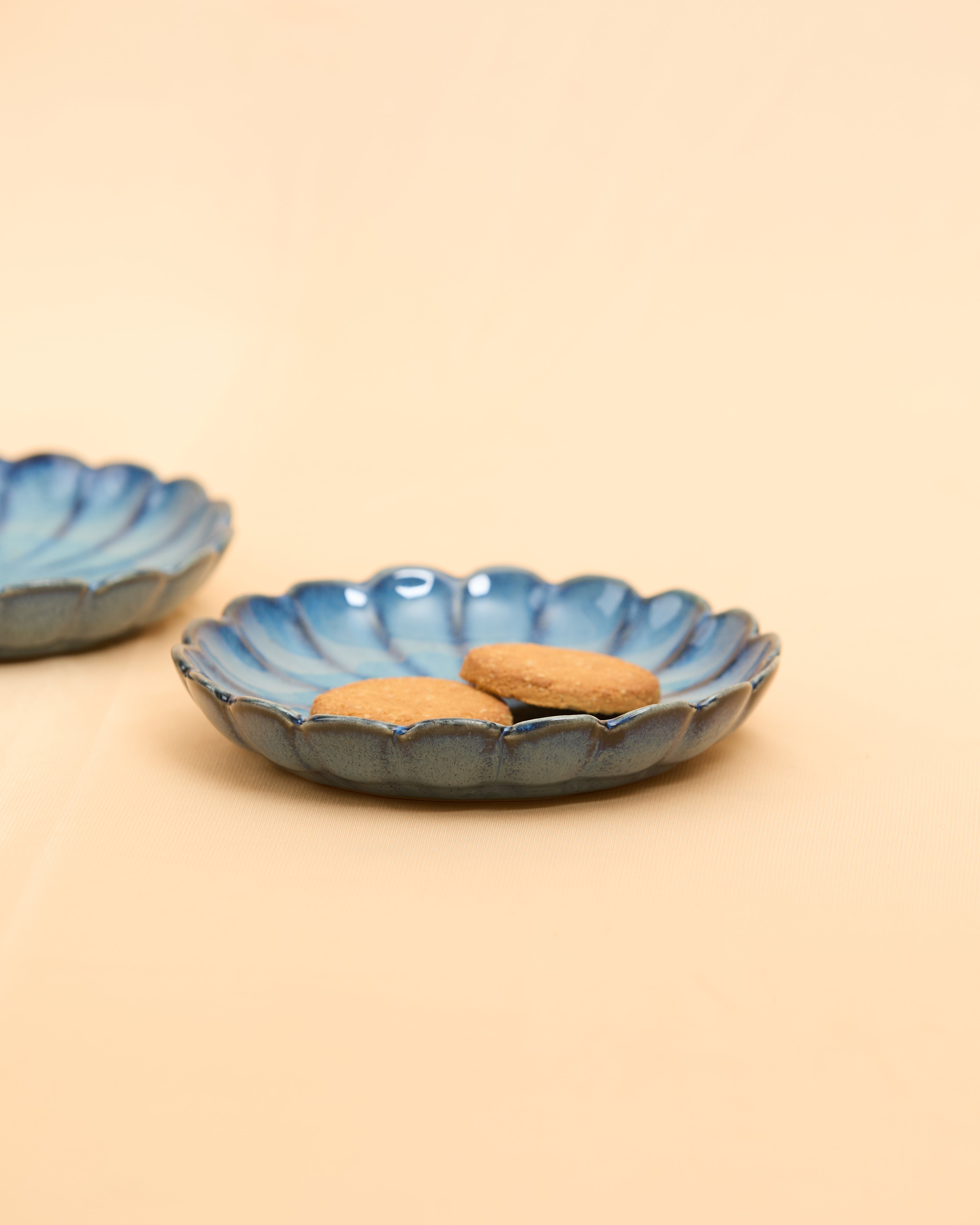 Daisy Snack Plates