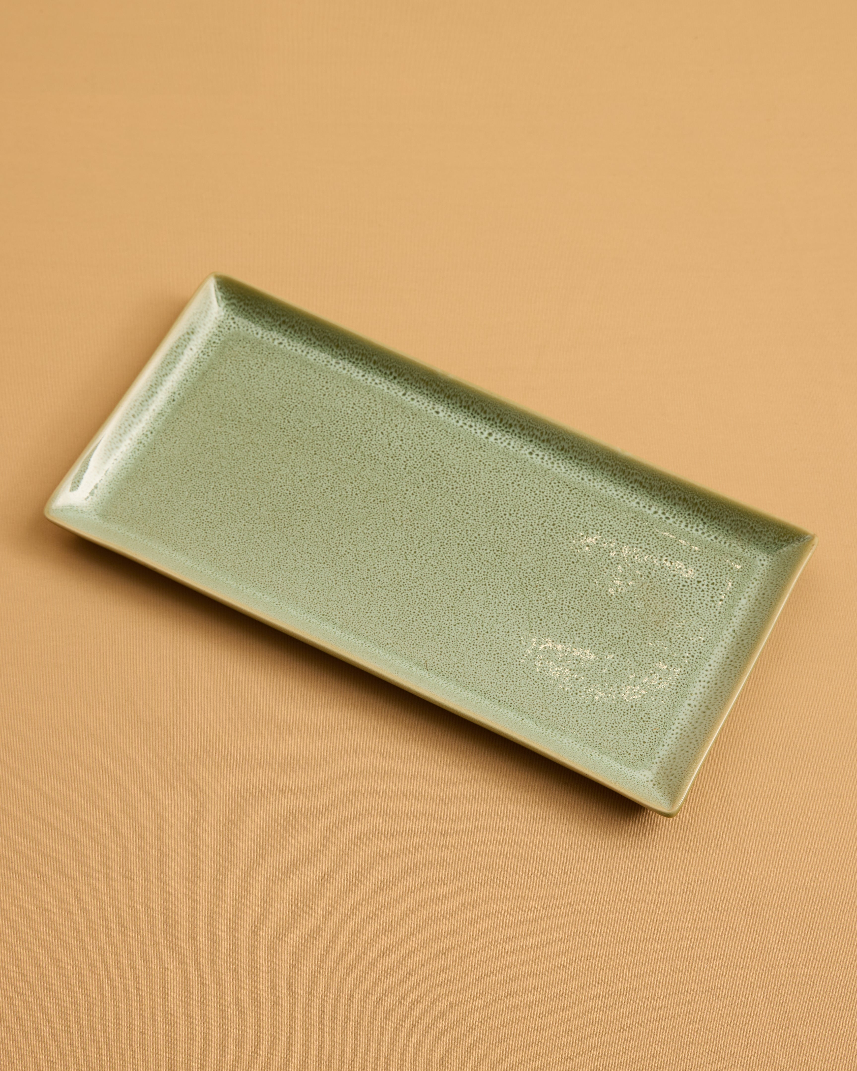 Taru Platter
