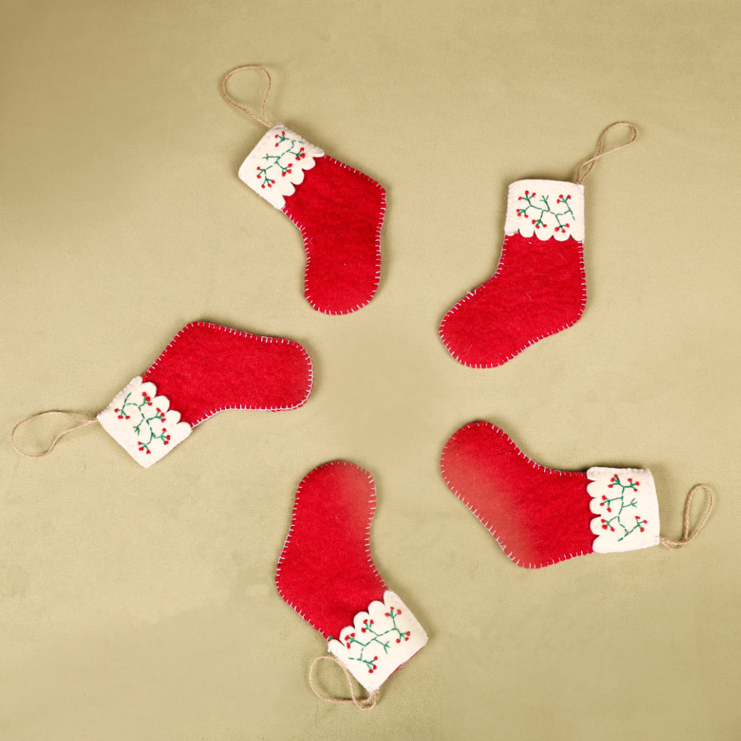 Set Of 5 Pcs Handmade Felt Christmas Decoration