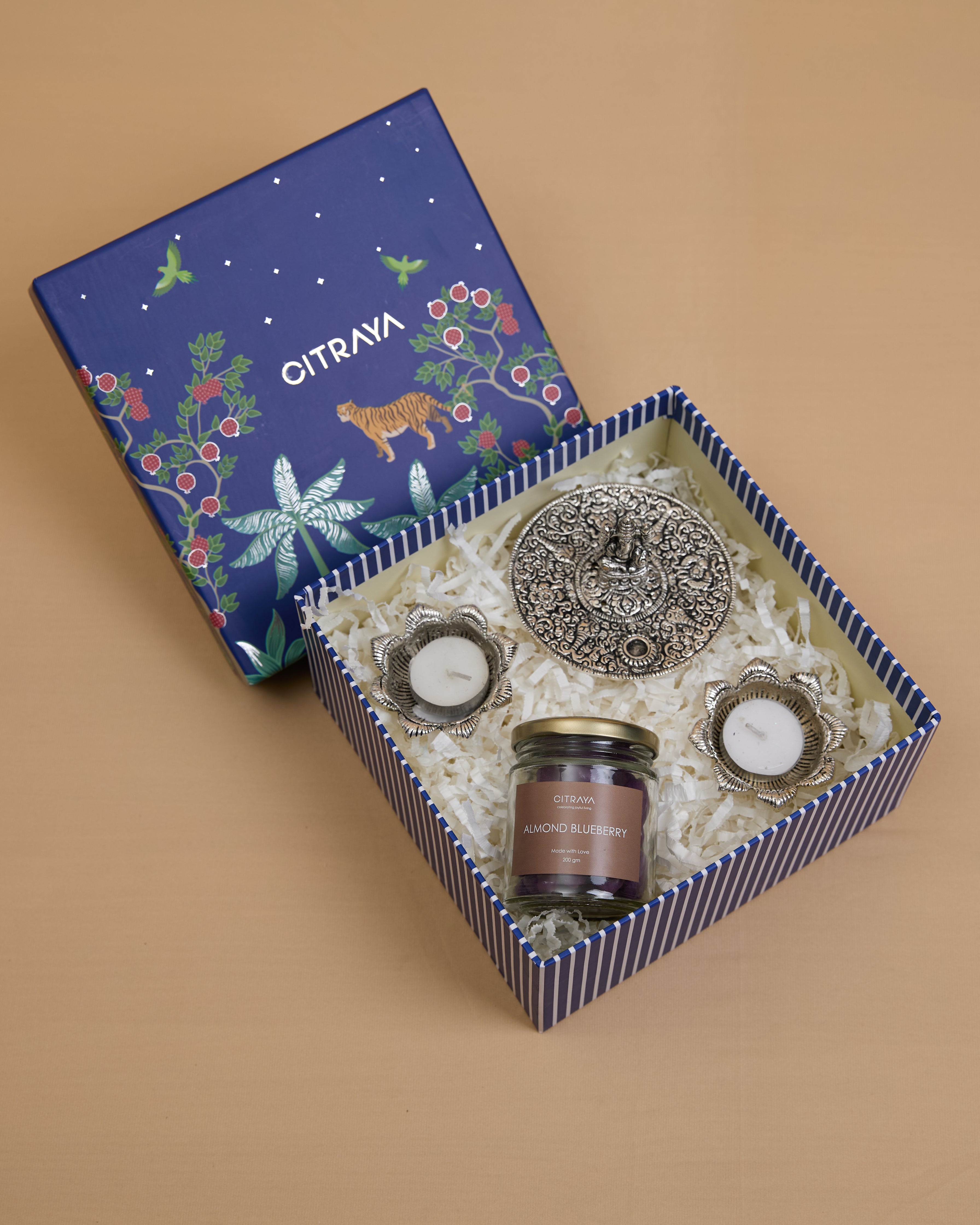 Sacred Glow Ensemble Box