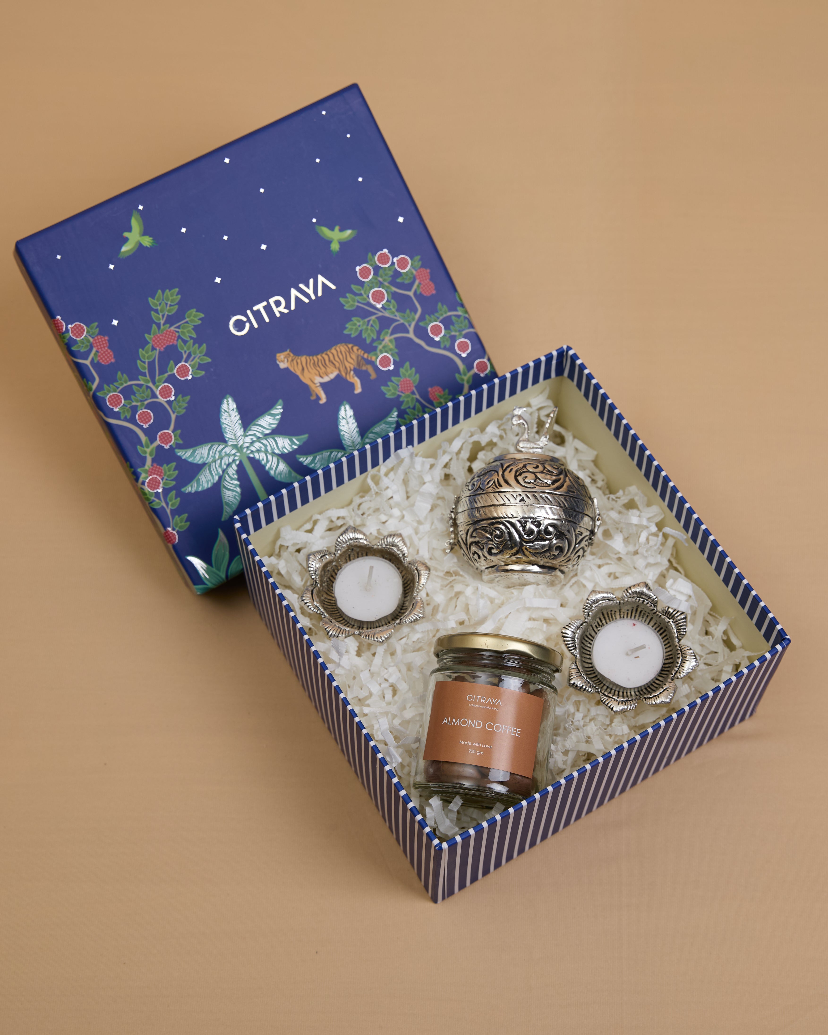 Shine & Savor Box