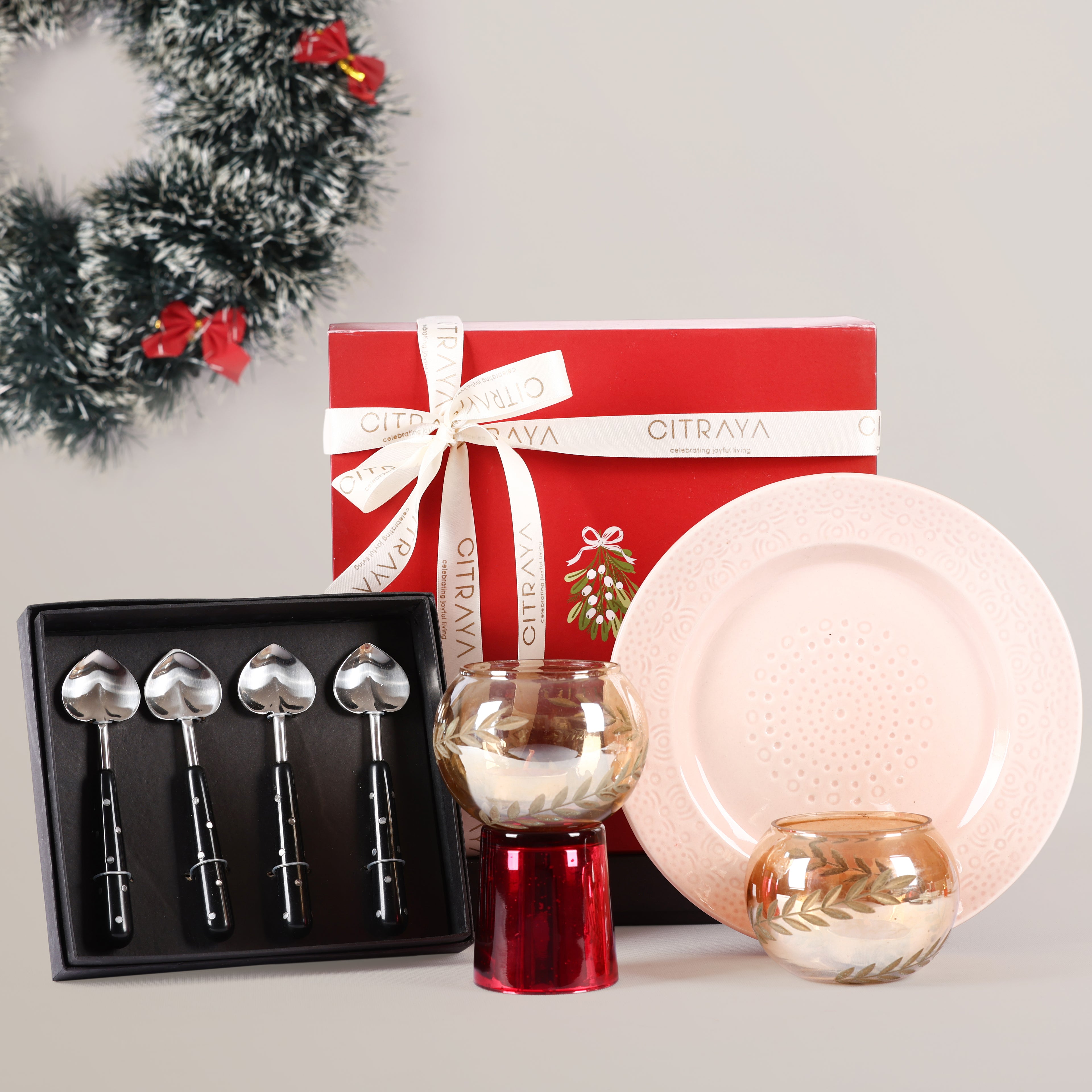 Twilight Heart Elegance Gift Hamper